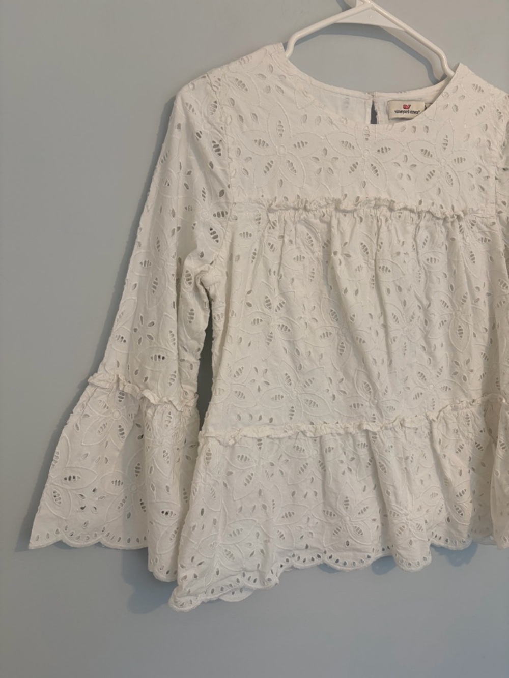 Vineyard Vines White Eyelet Peplum Top - Picture 6 of 9